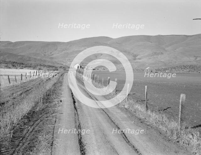 A new house, lumber from Ola self-help sawmill co-op, Gem County, Idaho, 1939. Creator: Dorothea Lange.