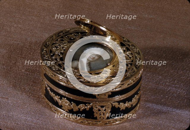 Snuffbox with portrait of a woman, 1769-70. Creator: Claude Héricourt.
