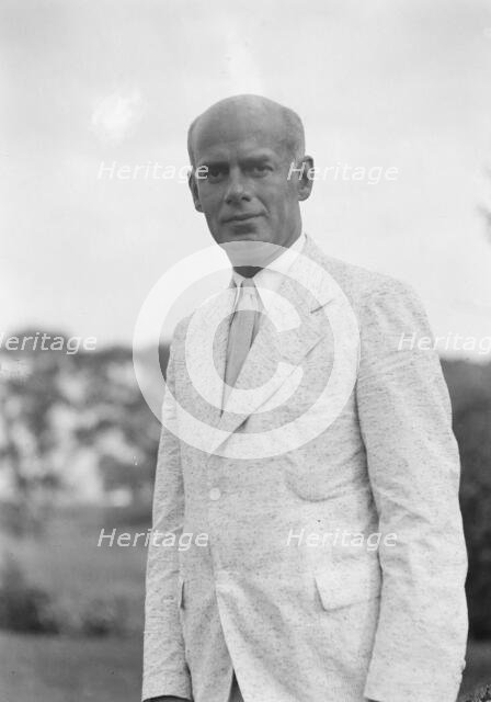 Sexton, Mr., standing outdoors, 1932 July 10. Creator: Arnold Genthe.