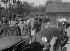 Bugatti Type 43 taking part in the Bugatti Owners Club car treasure hunt, 25 October 1931. Artist: Bill Brunell.