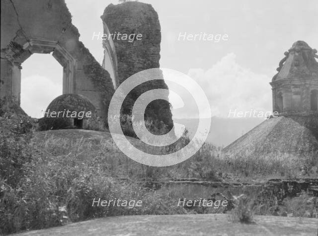 Travel views of Cuba and Guatemala, between 1899 and 1926. Creator: Arnold Genthe.