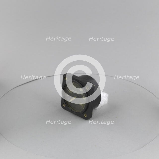 Indicator, Oil Pressure, ca. 1941. Creator: Unknown.