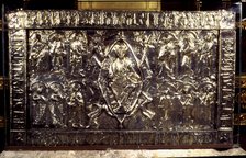 Holy Ark (s. XI), it's part of the cathedral treasure preserved in the Holy Chamber of the Oviedo…