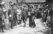 Becky Edelson [i.e., Edelsohn] under arrest -- Tarrytown, 1914. Creator: Bain News Service.