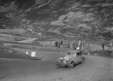 Rover saloon of J Gibbon Jr at the RSAC Scottish Rally, Devil's Elbow, Glenshee, 1934. Artist: Bill Brunell.