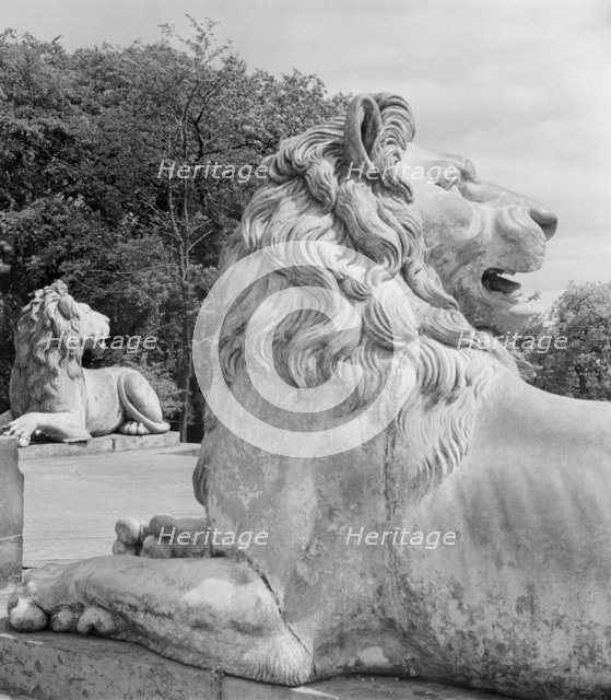 Percy Tenantry Column, Alnwick, Northumberland, c1945-c1980. Artist: Eric de Maré.