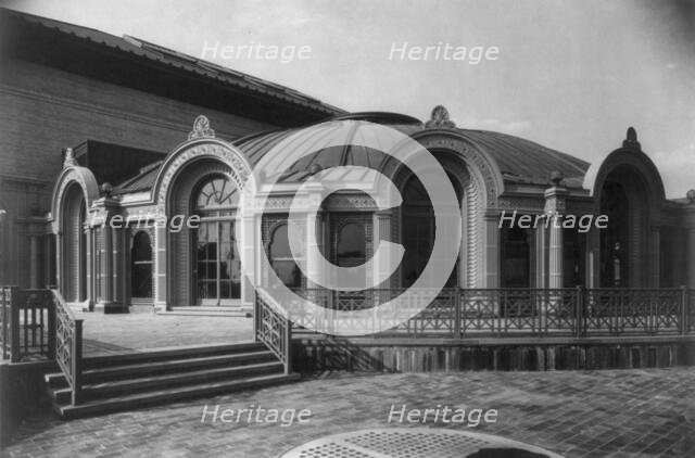 The New Theatre, N.Y.C.: Roof garden and terrace, c1909. Creator: Unknown.
