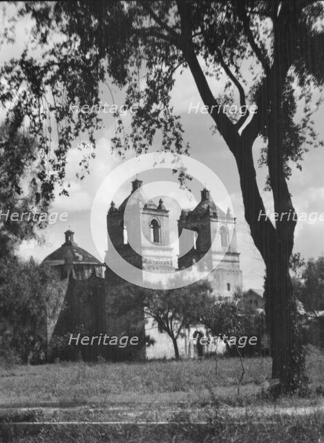 Travel views of the American Southwest, between 1899 and 1928. Creator: Arnold Genthe.