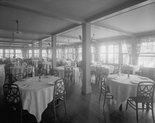 Green Gables Club, the veranda restaurant, Magnolia, Mass., between 1905 and 1915. Creator: Unknown.