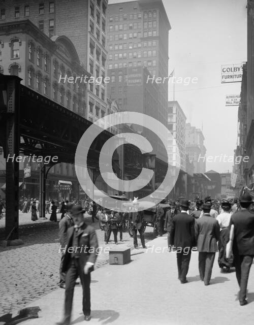 Wabash Avenue, Chicago, Ill., c1907. Creator: Unknown.