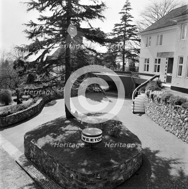Weeton, 2 The Drive, Kingston Upon Thames, London, 1966-1975. Artist: John Gay