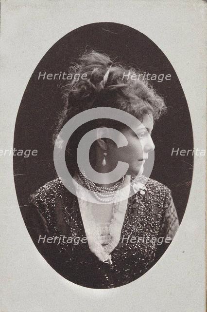 Portrait of pianist and composer Sophie Menter (1846-1918) , 1893. Creator: Mieczkowski, Jan (1830-1889).