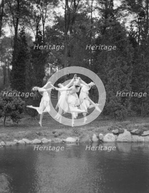 Marion Morgan dancers, between 1914 and 1927. Creator: Arnold Genthe.