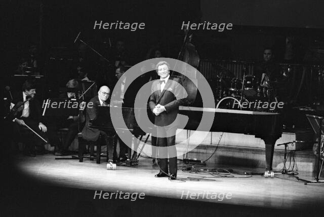 Tony Bennett and Ralph Sharon, Fairfield Halls, Croydon, Mar 1988.  Creator: Brian O'Connor.