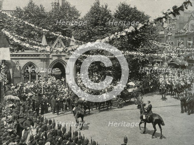 'The Queen's Visit To Her Birthplace: The Scene Outside St. Mary's Church, Kensington', (c1897). Artist: Argent Archer.