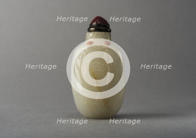 Jade snuff bottle in an animal form, China, Qing dynasty, 1644-1911. Creator: Unknown.