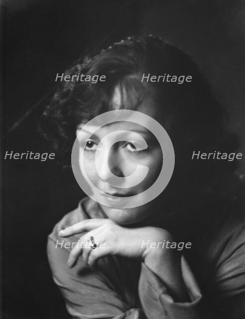 Parlo, Dita, Miss, portrait photograph, 1932 Feb. 22. Creator: Arnold Genthe.