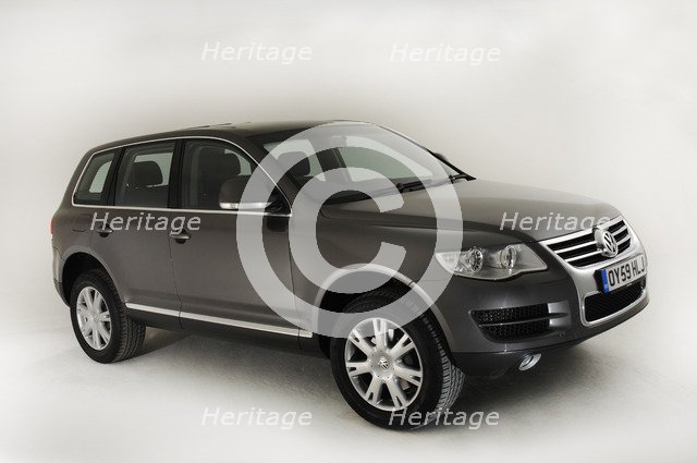2009 Volkswagen Touareg V6 Tdi Artist: Unknown.