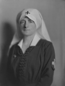 Edean, Miss, portrait photograph, 1916 Apr. 14. Creator: Arnold Genthe.