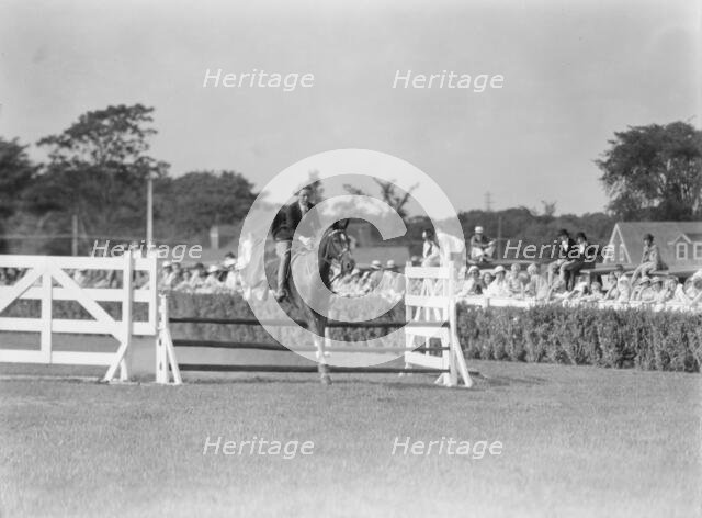 East Hampton horse show, 1934. Creator: Arnold Genthe.