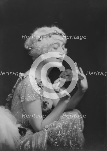 Miss Ann Andrews, 1919 Sept. 3. Creator: Arnold Genthe.