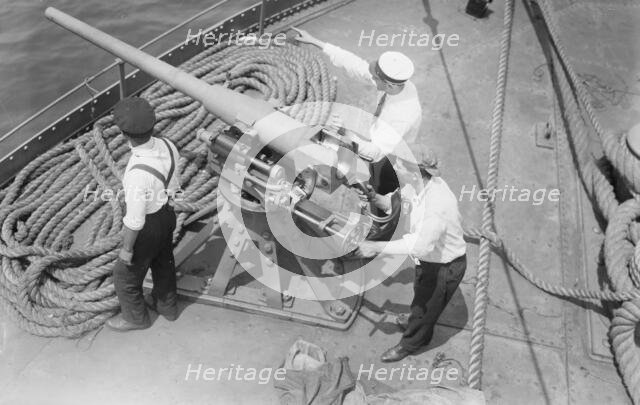 Gun on SS Milazzo, 1916. Creator: Bain News Service.