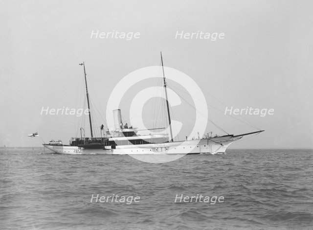The steam yacht 'Shemara' under way, 1914. Creator: Kirk & Sons of Cowes.