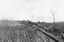 'Devant Montdidier; Batteries de 155 en action', 1918. Creator: Unknown.
