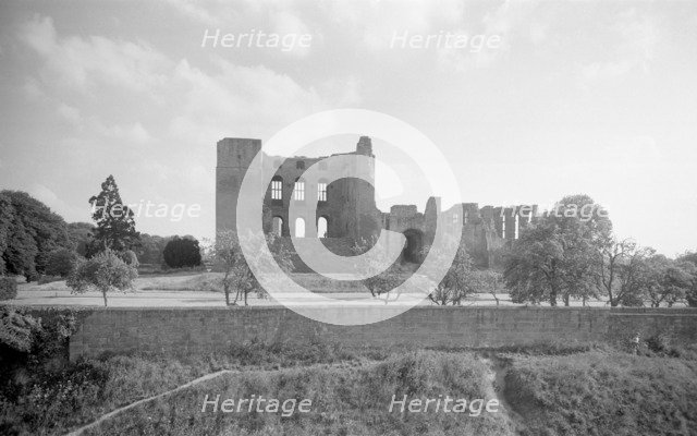 Kenilworth Castle, Warwickshire, c1945-c1980. Artist: Eric de Maré.
