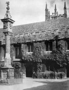 Sundial, Corpus Christi College, Oxford, Oxfordshire, 1924-1926. Artist: Herbert Felton