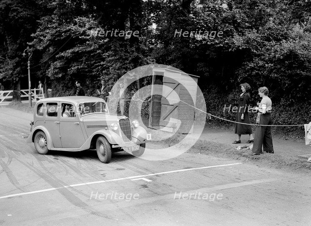 Singer of SGE Tett, winner of a premier award at the MCC Torquay Rally, July 1937. Artist: Bill Brunell.
