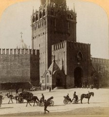 'Spaski Voroto, Sacred Gate of the Kremlin,...Moscow, Russia', 1898. Creator: Underwood & Underwood.