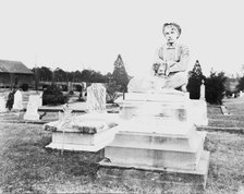 Victorian gravestone, Mississippi, 1935.  Creator: Walker Evans.