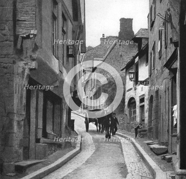 Rue Jersual, 1911-1912.Artist: HW Fincham