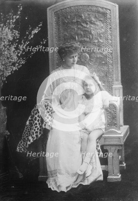 Crown Princess of Roumania seated with her daughter, 1910. Creator: Bain News Service.