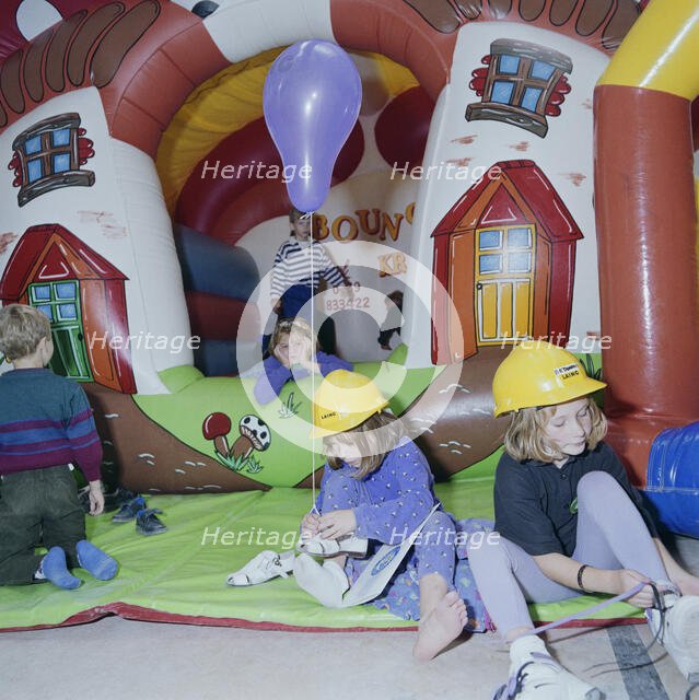 Chelsea and Westminster Hospital, Fulham Road, Kensington and Chelsea, London, 05/09/1992. Creator: John Laing plc.