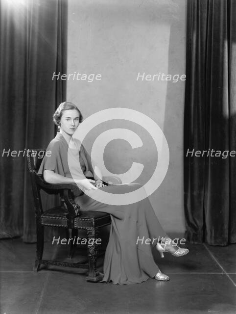 Florence Asher - Portrait, 1933. Creator: Harris & Ewing.