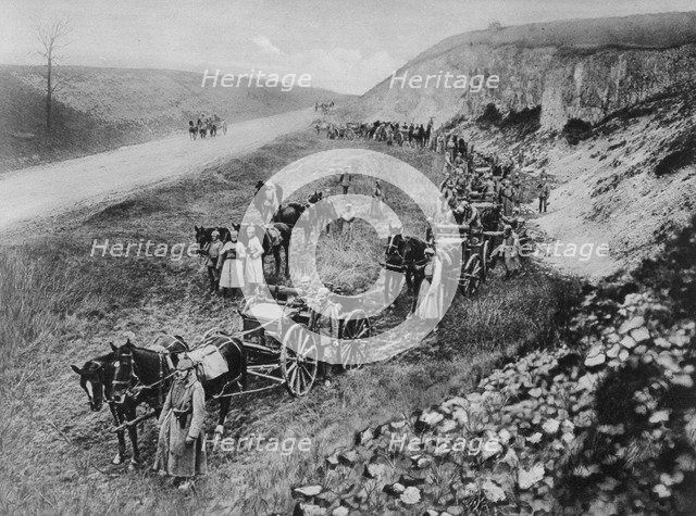 A German machine-gun unit, World War I, 1915. Artist: Unknown