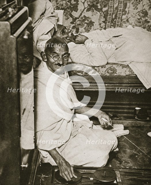 Mahatma Gandhi visiting London for 'Round Table' conferences, September 1931.  Artist: Topical Press Agency