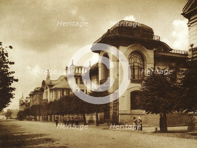 The Ponizovsky and Mindovsky houses on Povarskaya Street, Moscow, Russia, 1900s. Artist: Unknown