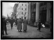 Street Scene, near G Street, Washington, D.C., between 1913 and 1918. Creator: Harris & Ewing.