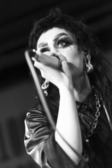 Jo-Jo O'Donoughue, Eater live at 100 Club, London, Mar 2023. Creator: Annapaola Marchesani. Jo-Jo O'Donoughue, Eater live at 100 Club, London, Mar 2023. Creator: Annapaola Marchesani.