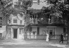 Woman Suffrage - Cameron House, Headquarters, 1915. Creator: Harris & Ewing.