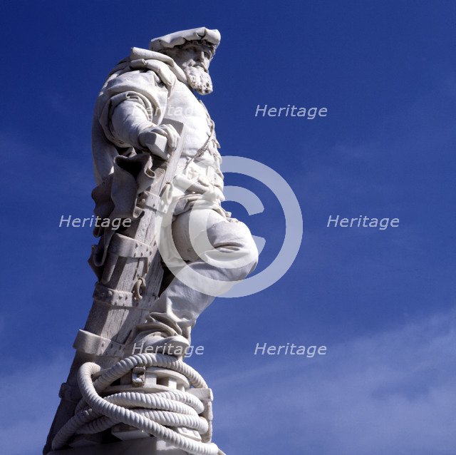 Monument with the marble statue dedicated in his hometown to Juan Sebastian Elcano (1486-1526), ?…