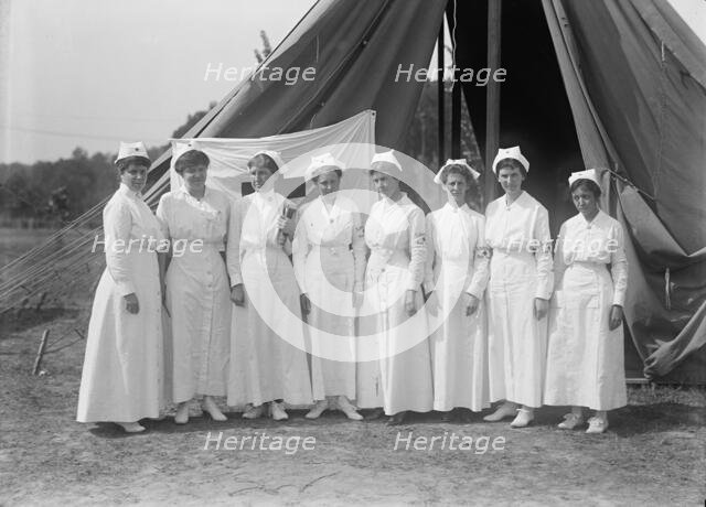 Woman's National Service School Under Woman's Section, Navy League, Red Cross Nurses, 1916. Creator: Harris & Ewing.