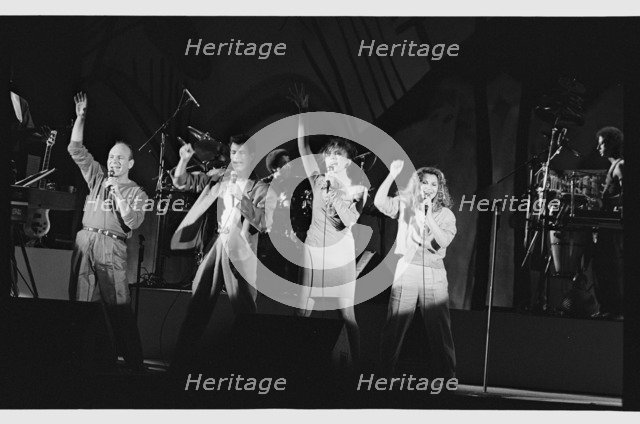 Manhattan Transfer , Odeon Hammersmith, 1988.   Artist: Brian O'Connor.