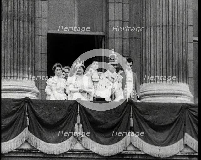 The British Royal Family Standing on a Balcony, 1937. Creator: British Pathe Ltd.