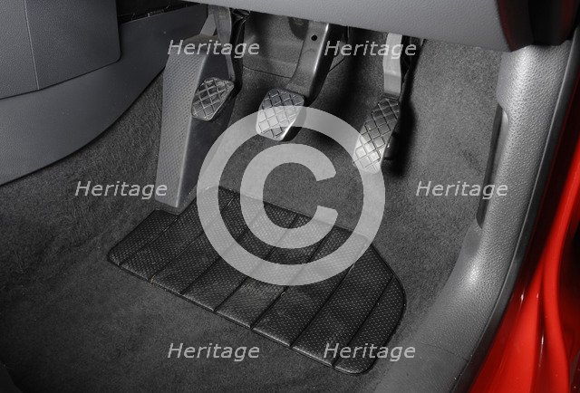 2003 Volkswagen Polo Sdi Artist: Unknown.