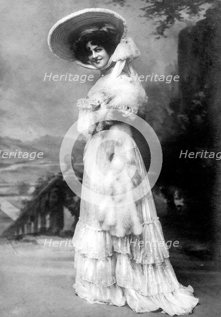 Marie Studholme (1875-1930), English actress, 1904.Artist: J Beagles & Co