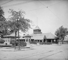 Railroad station, Walkerville, Ont., between 1905 and 1915. Creator: Unknown.